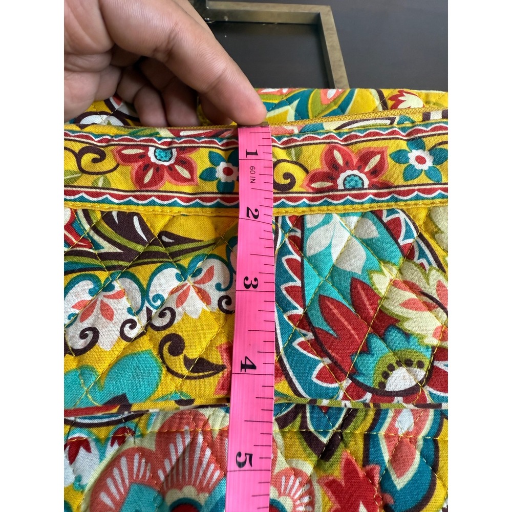 Vera Bradley Shoulder Bag Women's Floral Quilted Crossbody Small Wristlet Inside - Picture 12 of 16